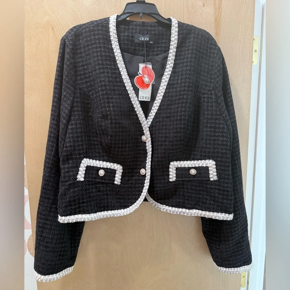 Cider Black and White Tweed Blazer Cropped Tailored - Picture 9 of 14